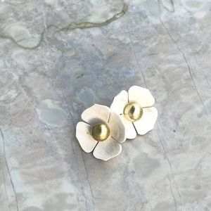 SUNSHINE TIENDA FLOWER HORN EARRINGS